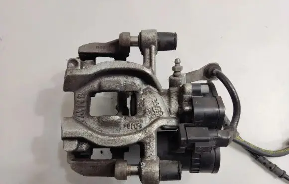BMW X2 F39 Rear brake caliper 6883033 6860397