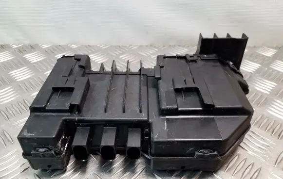 Mercedes-Benz S W221 Fuse module 2215400850
