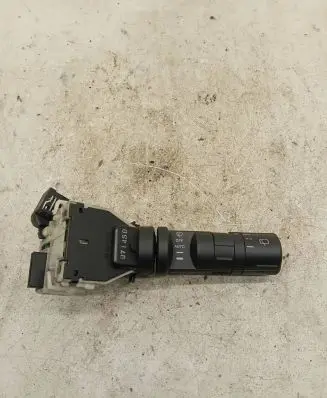Nissan Qashqai Wiper control stalk