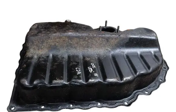 Skoda Octavia Mk2 (1Z) Oil sump 06J103600E