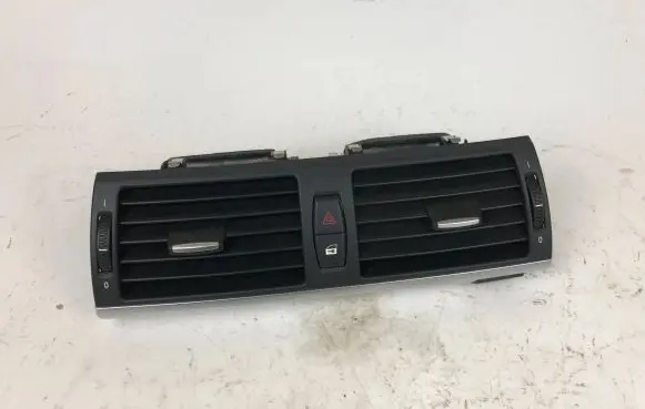 BMW X6 E71 Dash center air vent grill 9220101