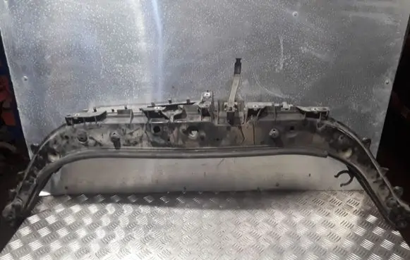 Renault Scenic II - Grand scenic II Top upper radiator support slam panel