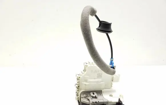 Audi A3 S3 8V Front door lock 8X1837016C