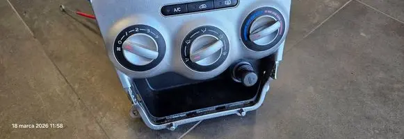 Hyundai i10 Interior fan control switch 972500X030
