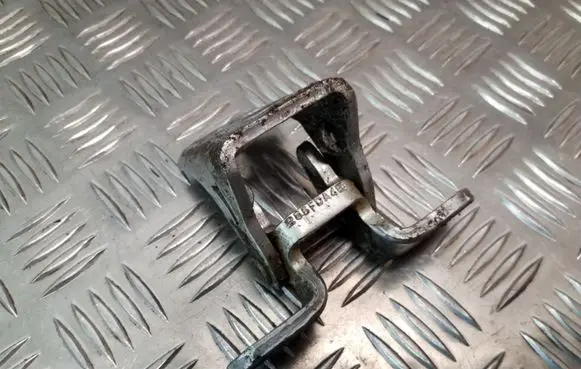 Saab 9-3 Ver2 Rear door upper hinge