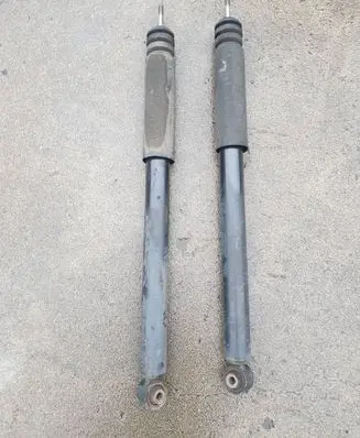 Rear shock absorber/damper