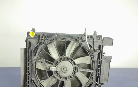 Toyota Yaris Coolant radiator 