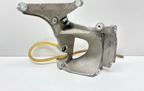 Peugeot 508 Fuel filter bracket/mount holder 9672309580