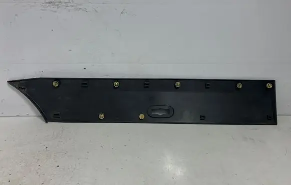 Mercedes-Benz Sprinter W901 W902 W903 W904 Rear fender molding trim A9066901382 ZGS001 ZGS005