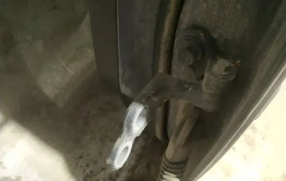 Ford C-MAX I Rear door lower hinge