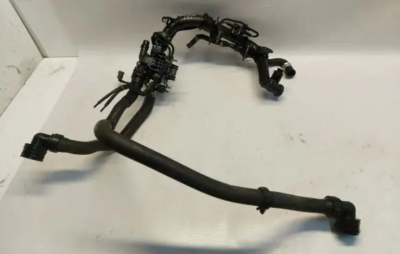 Opel Combo E Engine coolant pipe/hose 9802313780