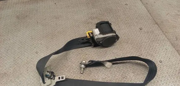 Citroen C-Crosser Front seatbelt 