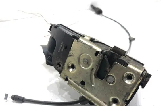 Renault Espace IV Front door lock 017972