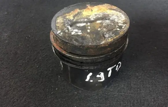 Citroen Xantia Piston 