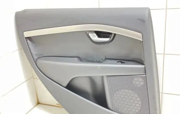 Volvo XC70 Rear door card panel trim 30649471