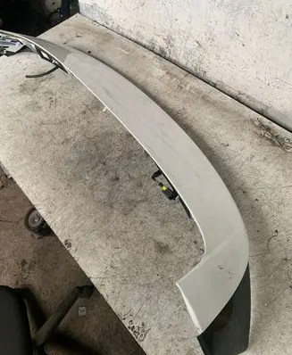 Citroen C4 Cactus Tailgate/trunk spoiler 