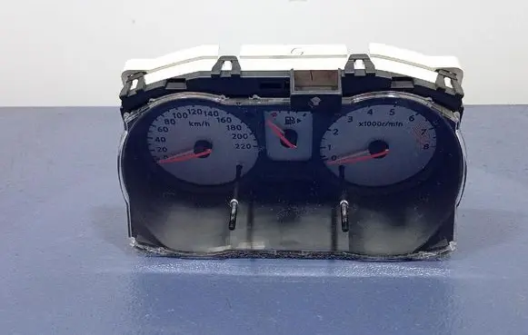 Nissan Note (E11) Speedometer (instrument cluster) 9U50D