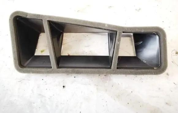 Volkswagen Golf VII Air intake duct part 5g1819241