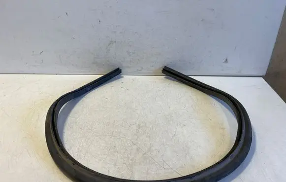 Audi TT TTS RS Mk3 8S Engine compartment rubber 8S0823723A