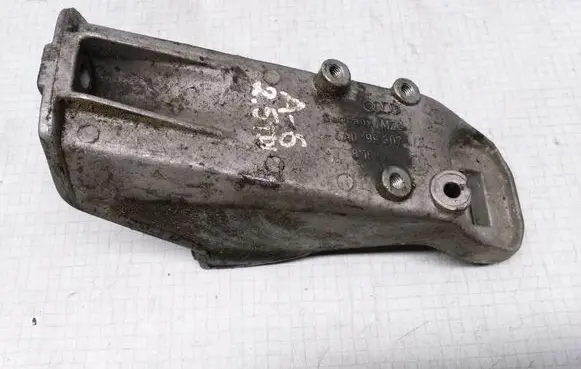 Audi A6 S6 C4 4A Engine mounting bracket 4A0199307A 4A0199307B