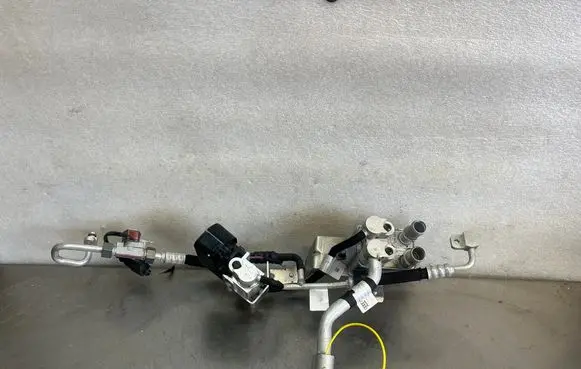 Audi Q5 SQ5 Air conditioning (A/C) pipe/hose DOAUDIQ5II280A