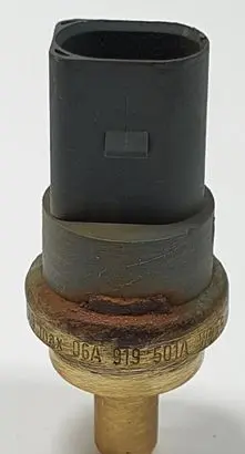 Volkswagen Golf VII Coolant temperature sensor 06A919501A