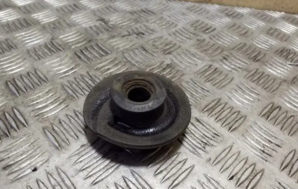 Nissan X-Trail T32 Rear coil spring rubber mount 55034EN101
