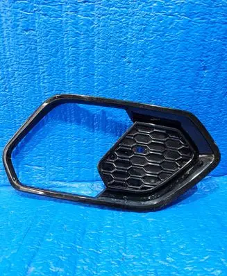 Ford Kuga II Front fog light trim/grill GV4J-17K946-BA