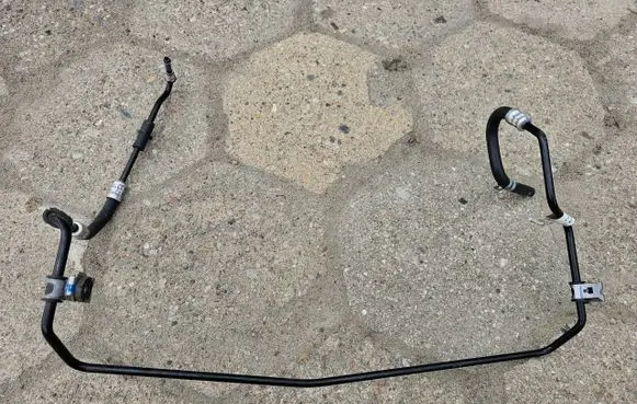 Jeep Wrangler Power steering hose/pipe/line P68436627AA