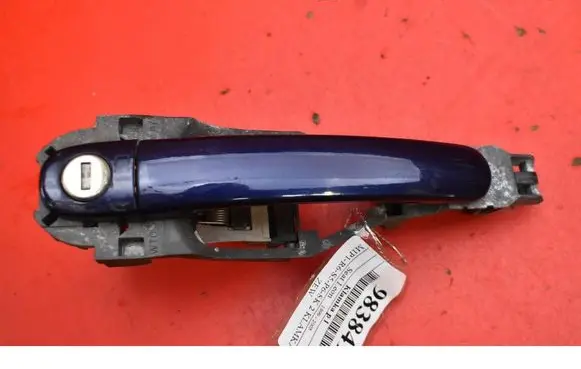 Seat Leon (1M) Front door exterior handle 3B0837207
