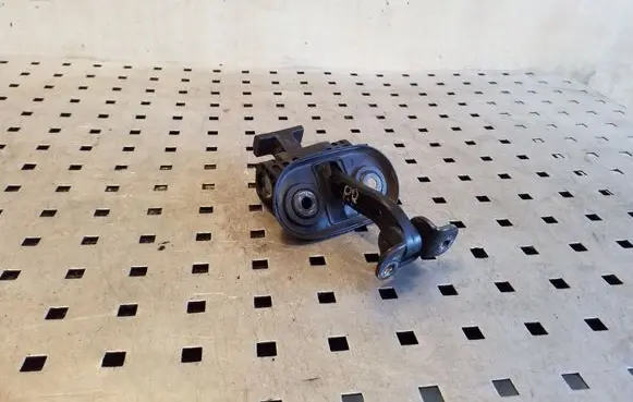 Peugeot Boxer Front door check strap stopper