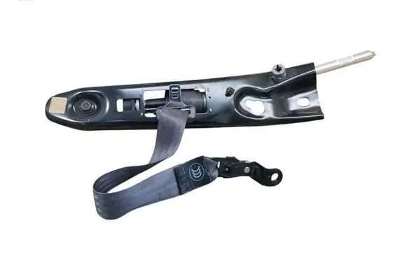 Volvo XC90 Front seatbelt 3999972