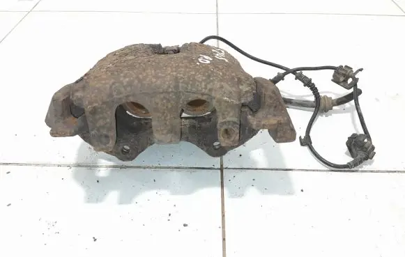 Mercedes-Benz ML W164 Front brake caliper NOCODE