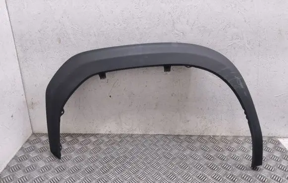 Toyota Yaris Cross Front arch trim 756110D010 118300A2