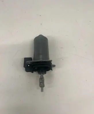 Mercedes-Benz C W205 Seat adjustment motor C37011100 D380101 210515719459