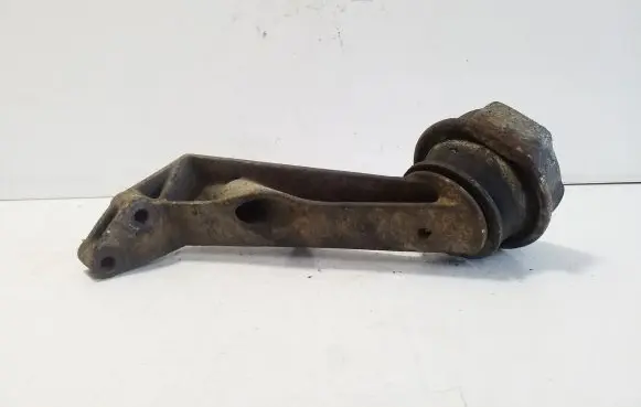 Volkswagen Transporter - Caravelle T4 Engine mount bracket 701199201C