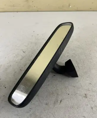 Rear view mirror (interior)