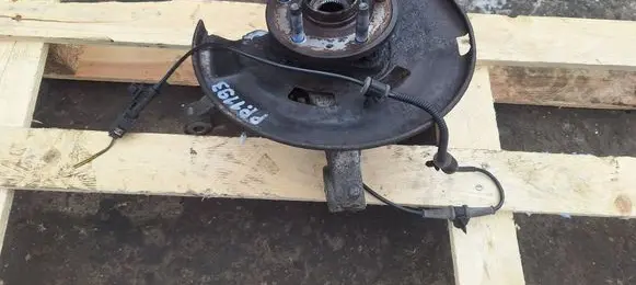 Chevrolet Cruze Front wheel hub 