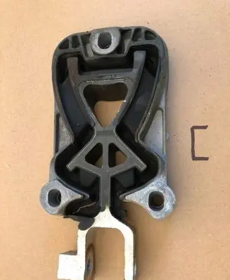 Ford Kuga III Gearbox mount LX616P082AC