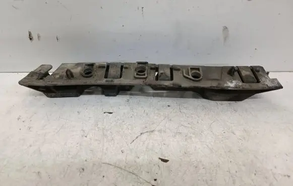 Citroen C5 Front bumper mounting bracket 9681058880
