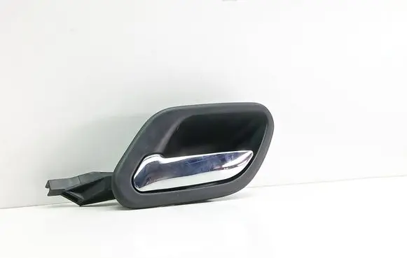 BMW 5 E39 Rear door interior handle 8226049