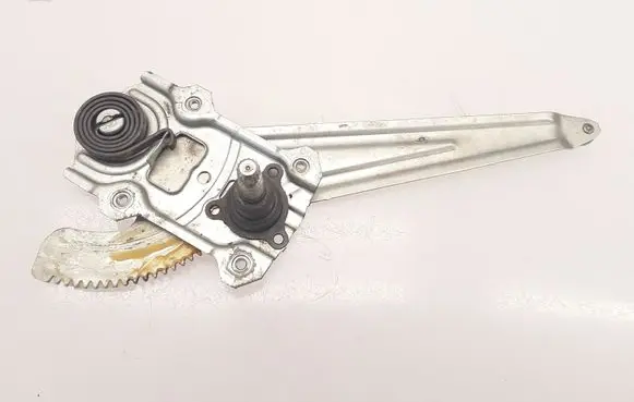 Rear door manual window regulator