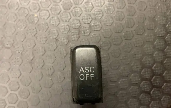 Mitsubishi Colt Other switches/knobs/shifts 8602A009