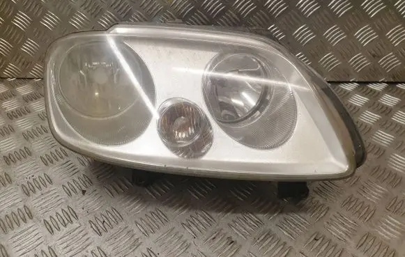 Volkswagen Caddy Headlight/headlamp 2K0941006B
