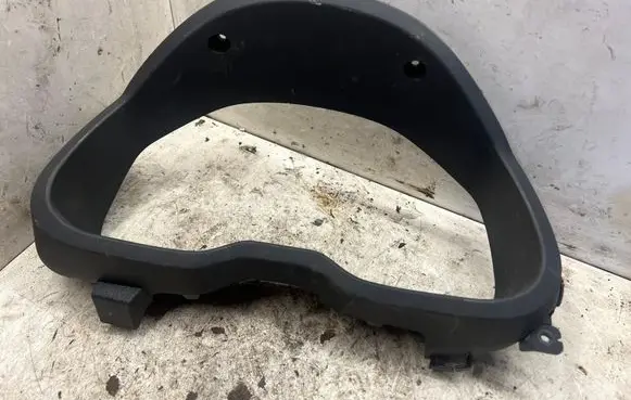 Subaru Outback Dashboard trim 66185AJ010