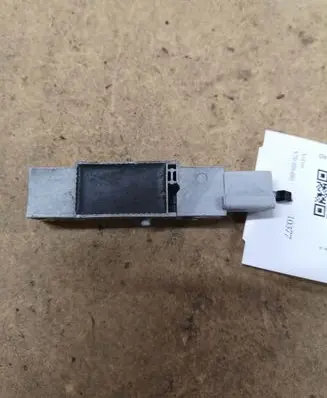 Volvo V70 Airbag deployment crash/impact sensor 9452777 001669 030101