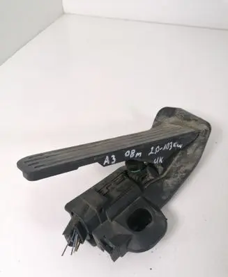 Audi A3 S3 A3 Sportback 8P Accelerator throttle pedal 1K2723503M