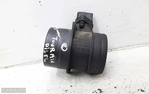 Volkswagen Touran I Mass air flow meter 074906461B