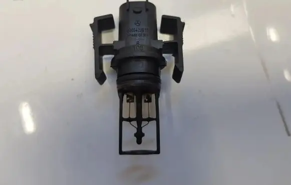 Mercedes-Benz Sprinter W906 Coolant temperature sensor 