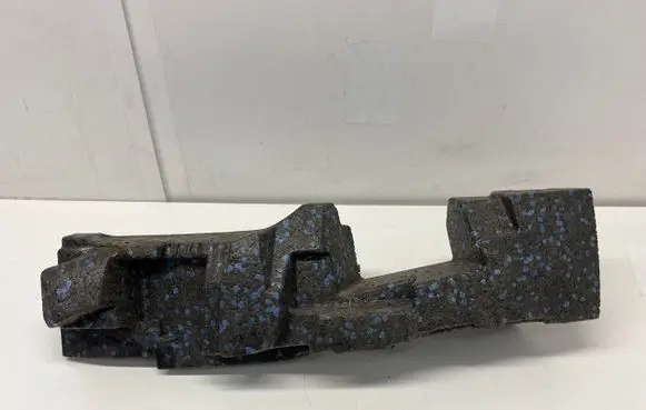 Front bumper foam support bar